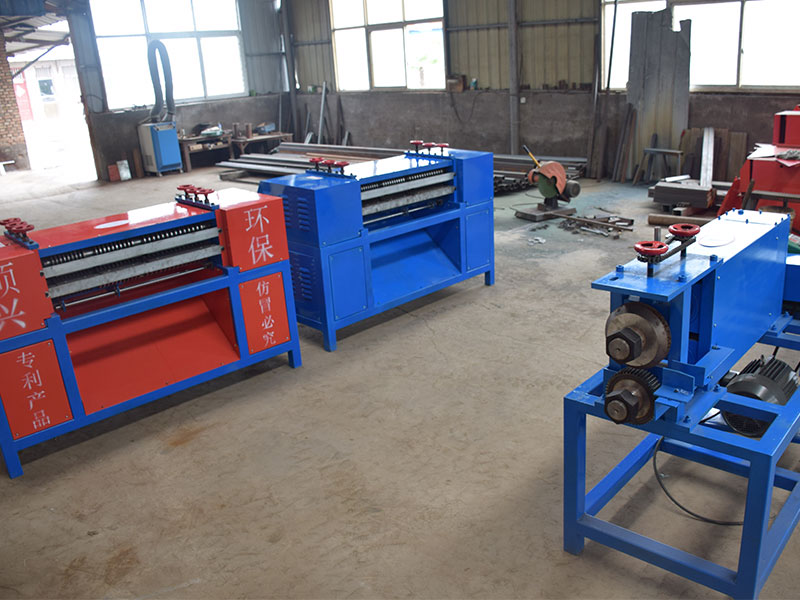 選購空調(diào)散熱器分離機(jī)時(shí)，購買干式的好還是濕式的好？